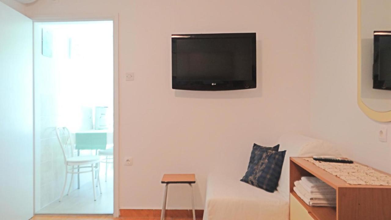 Studio Mimi Center Of Town Krk Croatia Крк Экстерьер фото